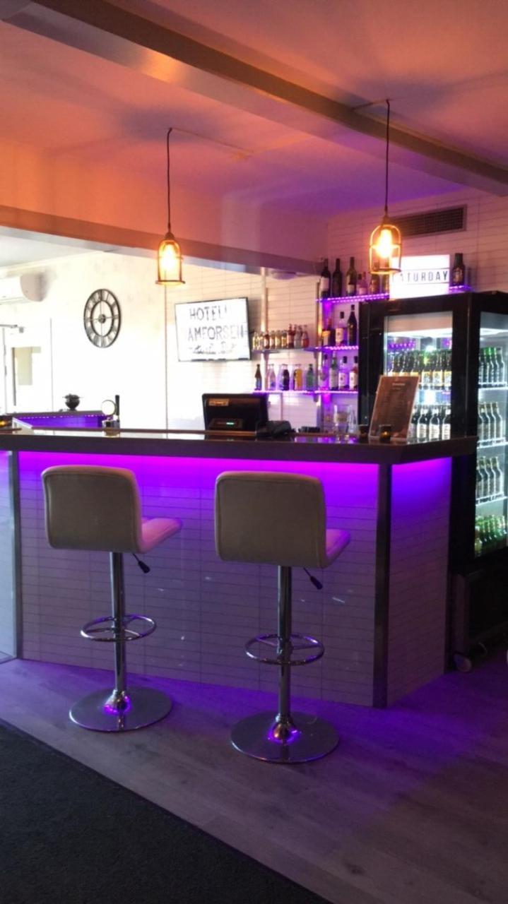 Hotell Restaurang Naemforsen Näsåker Esterno foto